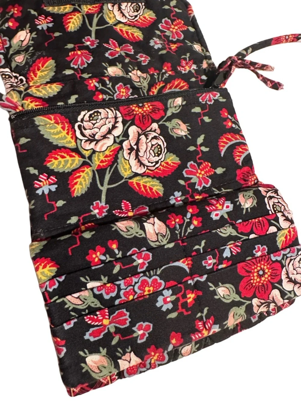 Vintage Vera Bradley Anastasia Floral Crossbody Black Red Roses Wallet Mini Bag - Picture 7 of 16